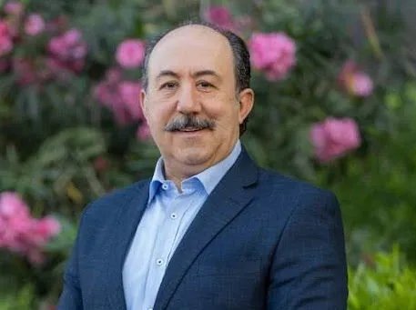 محمد خير الجراح يفاجئ جمهوره بأغنية عاطفية "طلباتك أوامر" ويستعد لإطلاق 10 أغنيات جديدة