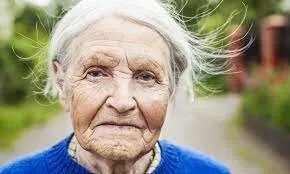 الملياردير براين جونسون في ستوكهولم: هكذا يروج لنظرية "العيش الأبدي" متحديًا الشيخوخة