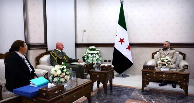 وزير الدفاع السوري يبحث مع الملحق العسكري التشيكي تعزيز التعاون العسكري وتطوير آليات التواصل