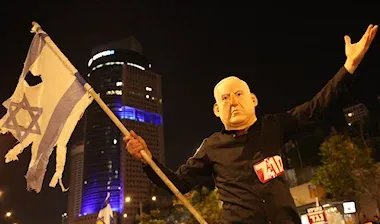 حكومة نتنياهو على المحك: صراع التجنيد الإلزامي يهدد الائتلاف