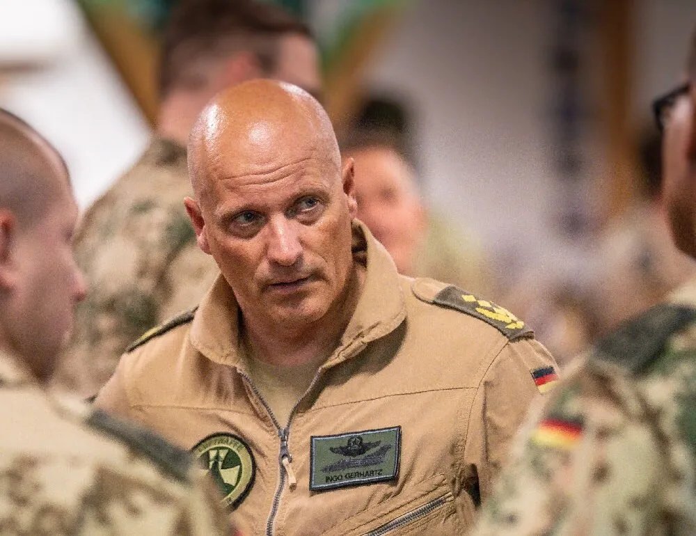 جنرال ألماني يقود الجناح الشرقي للناتو: مهمة حماية أوروبا الشرقية في مواجهة التحديات الروسية