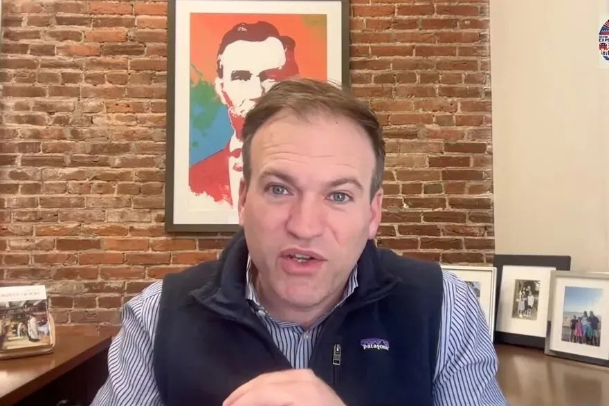 قس مقرب من ترامب وحاخام بارز يلتقيان الرئيس السوري في دمشق ويناقشان فرص السلام مع إسرائيل