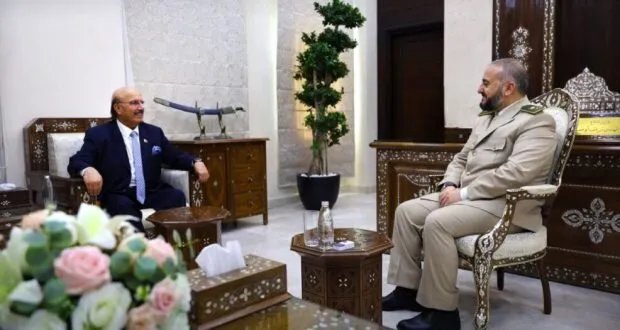 وزير الدفاع السوري يبحث مع السفير البحريني تعزيز العلاقات الثنائية