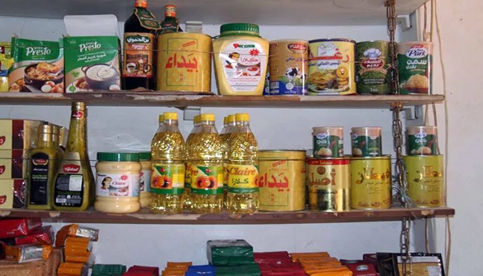 السويداء: ركود اقتصادي حاد يدفع المحال التجارية إلى تخفيضات تصل إلى 50% على المواد الغذائية