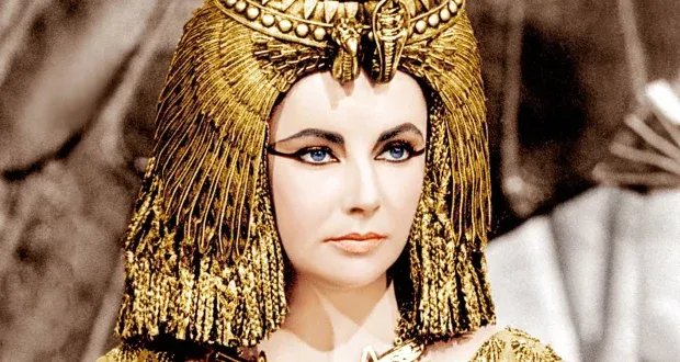 "لغز كليوباترا": معرض باريسي يكشف أسرار الملكة المصرية الأسطورية