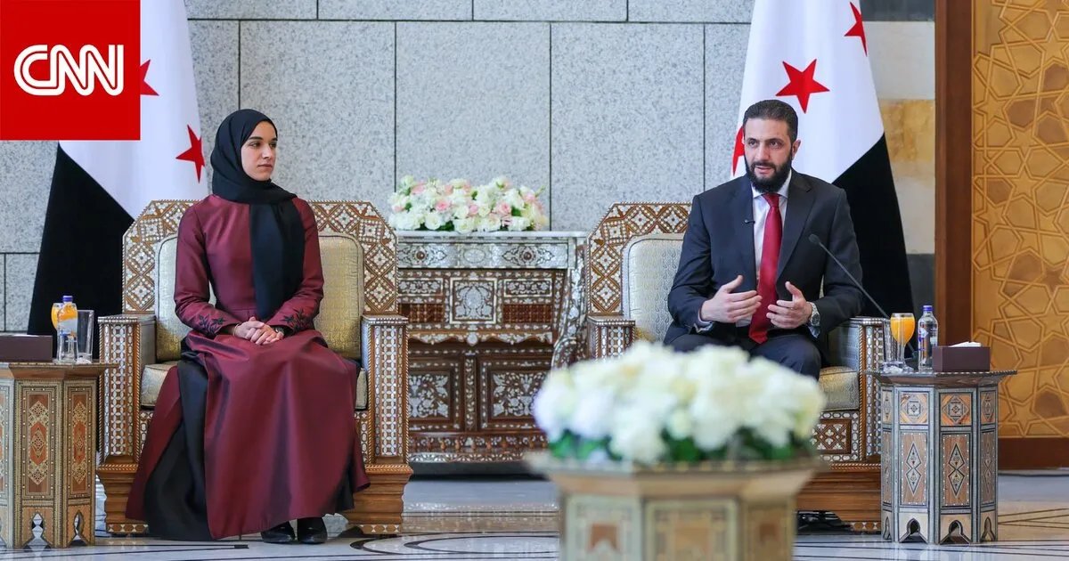 قصة صمود وإصرار: أحمد الشرع يكشف تفاصيل مؤثرة عن حياة زوجته لطيفة الدروبي خلال الثورة السورية