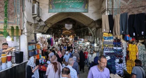 جولة مسقط الحاسمة: هل تشهد المنطقة اتفاقاً نووياً أم حرباً وشيكة؟