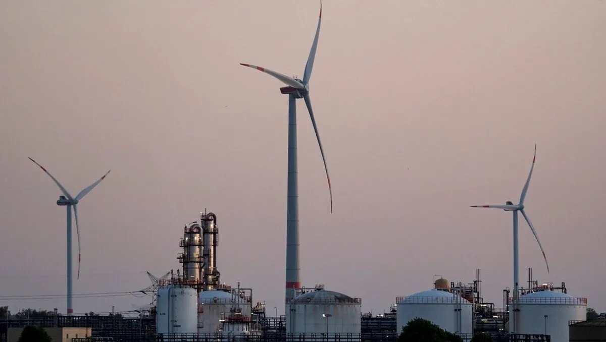 ألمانيا تعزز أمن الطاقة بمحطات جديدة للغاز الطبيعي المسال