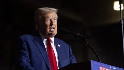 ترامب يكشف: هجمات إسرائيل "المثالية" على إيران ستتواصل.. وفرصة جديدة لطهران!