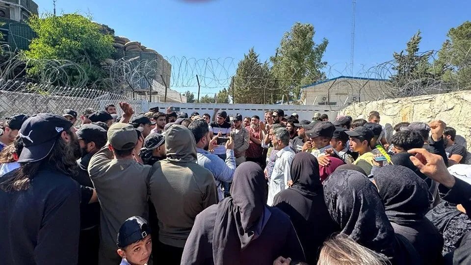 بيت جن تنتفض: مظاهرة حاشدة تطالب بالإفراج عن معتقلين لدى الاحتلال الإسرائيلي