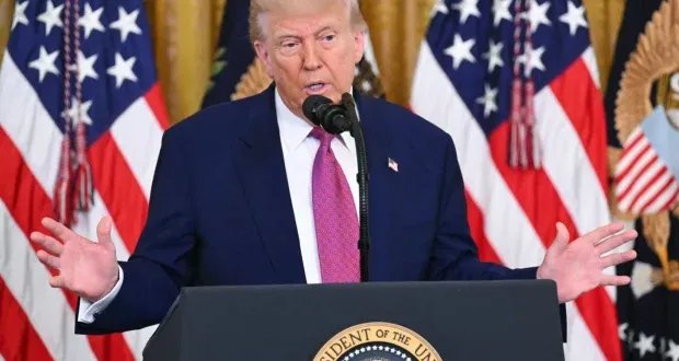 ترامب يكشف: حاولت منع إيران من السقوط في "الإذلال والموت" وسط تصاعد التوتر مع إسرائيل