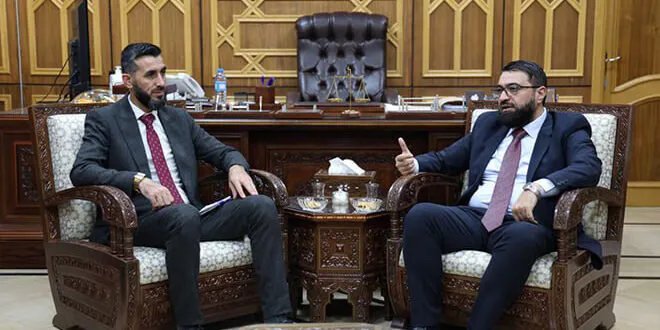 وزير العدل وهيئة التخطيط يبحثان تطوير القضاء السوري: ورش عمل مشتركة وخطط تدريب حديثة