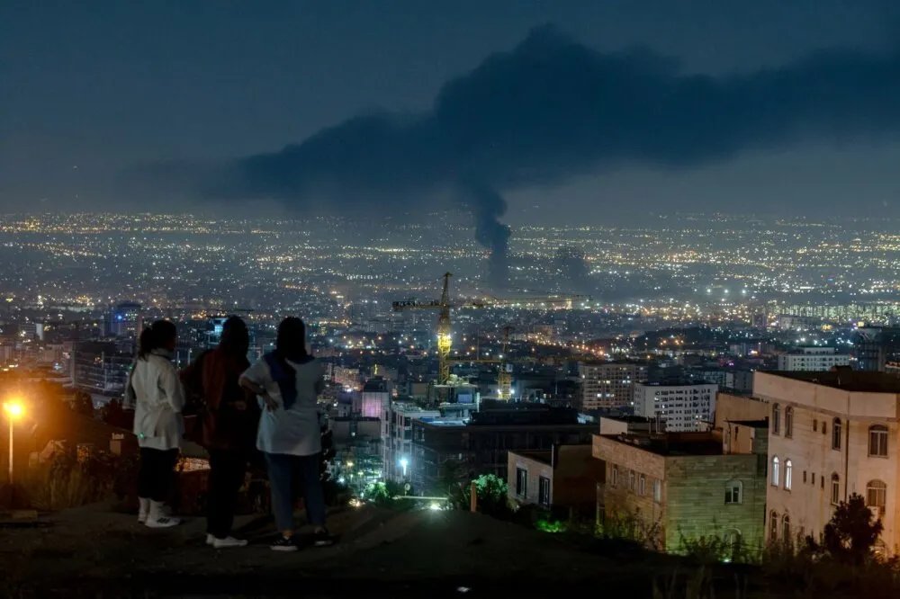 مأساة في طهران: 60 قتيلاً بينهم أطفال في هجوم إسرائيلي يستهدف مبنى سكنياً