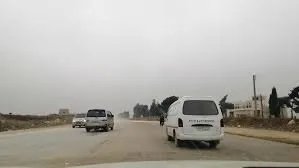 إغلاق جديد لطريق إعزاز-عفرين شمال حلب يفاقم معاناة المدنيين في ظل التوترات العسكرية