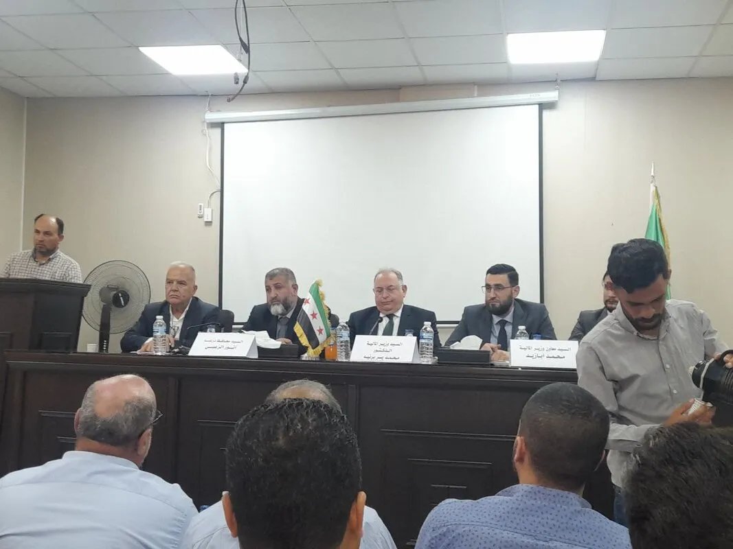 وزير المالية يبشر من درعا: سياسات جديدة لتثبيت سعر الصرف وإصلاح ضريبي شامل