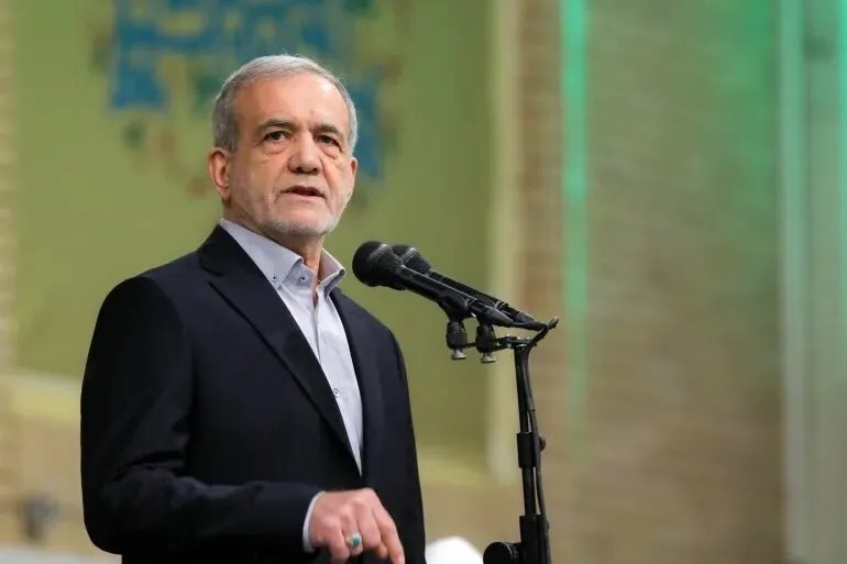 الرئيس الإيراني يحذر إسرائيل: ردنا سيكون "أشد وأقوى" إذا تكررت الاعتداءات