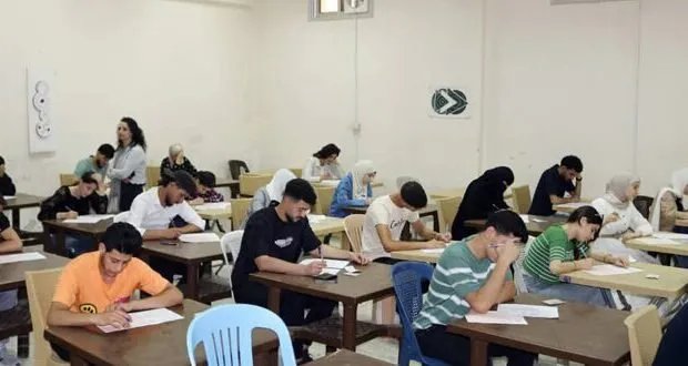بدء امتحانات الفصل الثاني في معاهد جامعة حمص بمشاركة 2500 طالب