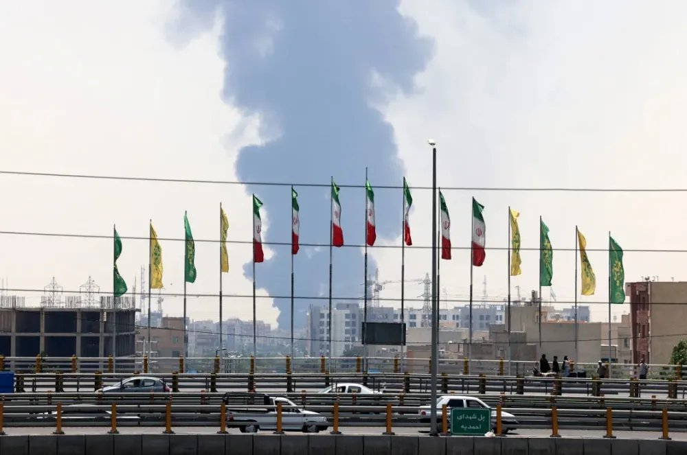 تصعيد خطير: مقتل 8 جنرالات إيرانيين في قصف إسرائيلي يستهدف قيادات الحرس الثوري