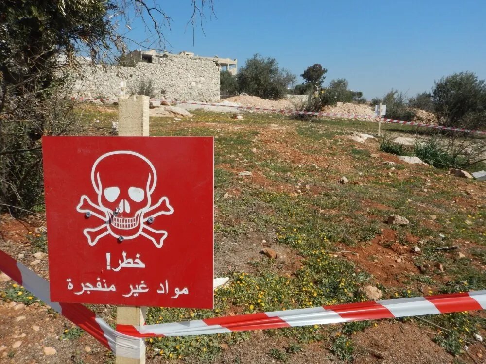 مأساة في ريف حلب: طفل ضحية جديدة لمخلفات الحرب القاتلة