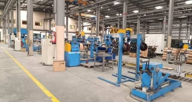 رجل أعمال يكشف عن استراتيجية للنهوض بالصناعة والاقتصاد السوري: عودة قريبة للمصانع ورفع للعقوبات يشجع الاستثمار