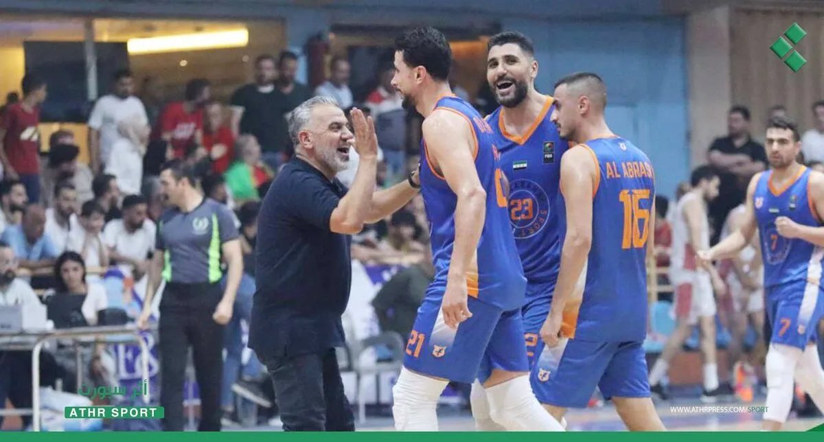 مفاجأة في دوري السلة: الكرامة يجبر الأهلي الحلبي على مباراة فاصلة في المربع الذهبي