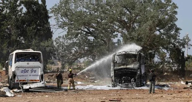 إسرائيل تحت القصف: إيران تطلق 20 صاروخًا وصفارات الإنذار تدوي في تل أبيب والقدس