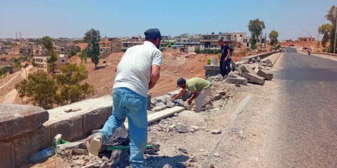 استئناف ترميم سد الرستن بعد الأضرار الناجمة عن قصف النظام السابق