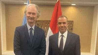 مصر تؤكد أهمية تسريع الحل السياسي الشامل للأزمة السورية