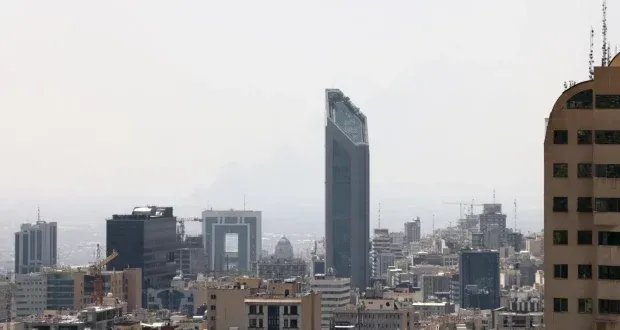 تقرير: نتنياهو يدعم تغيير النظام في إيران وترامب يتردد وسط تصاعد التوتر