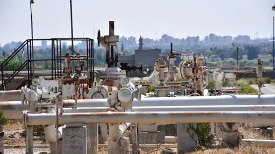 بعد 12 عامًا من التوقف: إعادة تشغيل خط النفط الحيوي إلى شمال سوريا