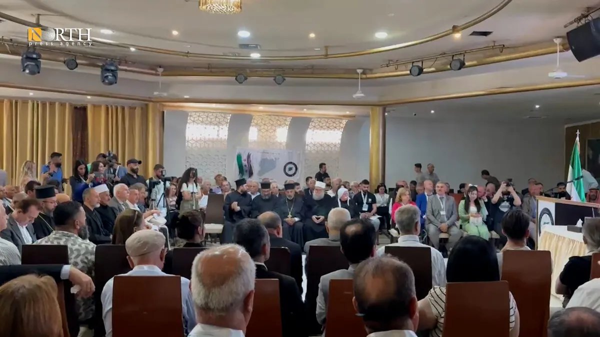 السويداء: مؤتمر عام يجمع شخصيات دينية وسياسية للبحث عن حلول للأزمة