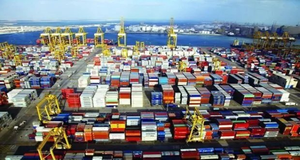 التصعيد الإقليمي يلقي بظلاله على الاقتصاد السوري: ارتفاع الأسعار وتأخر التعافي