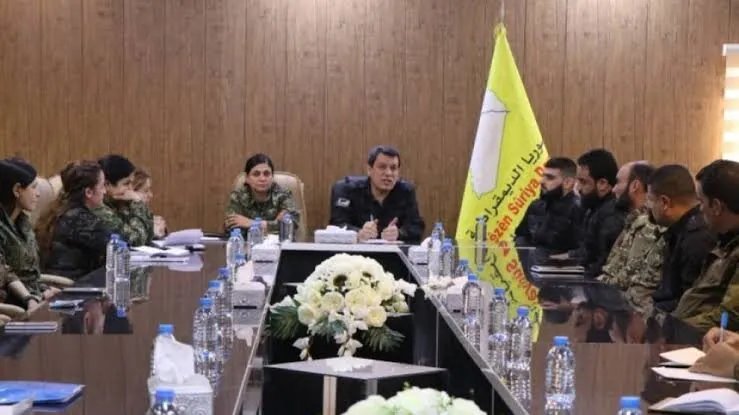 مسؤول فرنسي يبحث مع الوطني الكردي وقسد استئناف المفاوضات وتشكيل وفد مشترك