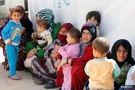 قرارات جديدة لمحافظ لبنان الشمالي: إخلاء اللاجئين السوريين وإغلاق المساكن بالشمع الأحمر