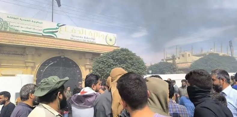 مطالبات شعبية في عفرين لوقف الاشتباكات بين فصائل المعارضة المسلحة