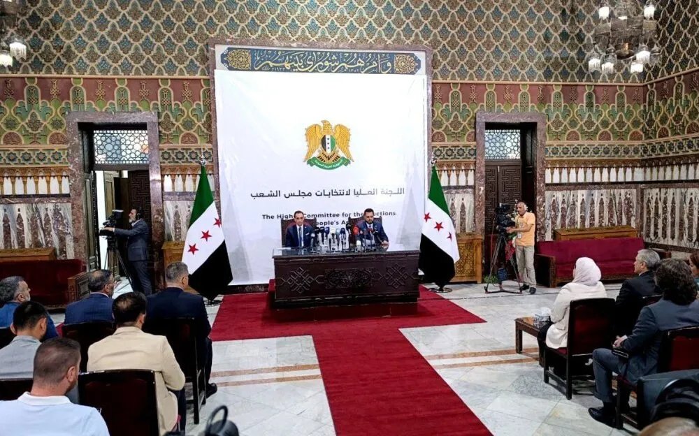 لجنة انتخابات مجلس الشعب تباشر عملها وتكشف عن ملامح نظام انتخابي مؤقت بعد سقوط الأسد