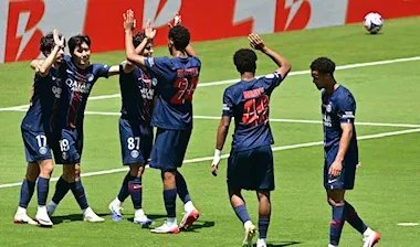 ثلاثي الوسط الساحر يقود سان جرمان للسيطرة على أوروبا: فيتينيا، نيفيش ورويس كلمة السر