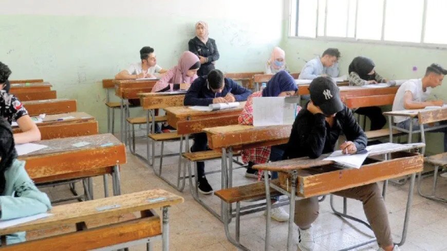 إجراءات مشددة في سوريا: قطع الاتصالات الخلوية خلال امتحانات الثانوية العامة لمكافحة الغش