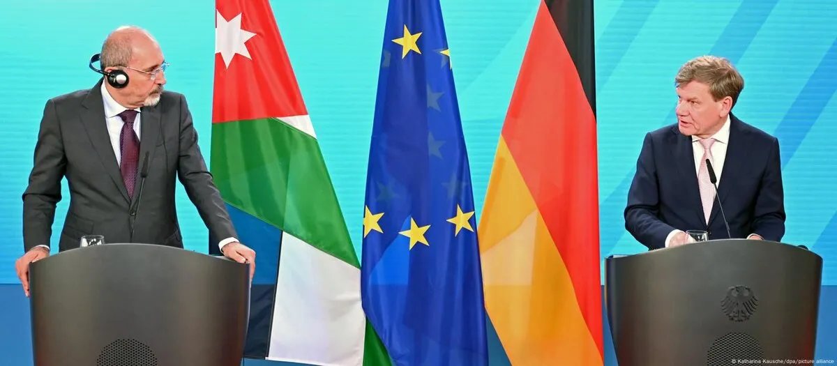 الأردن تدعو المجتمع الدولي لدعم إعادة إعمار سوريا لتحقيق الاستقرار الإقليمي