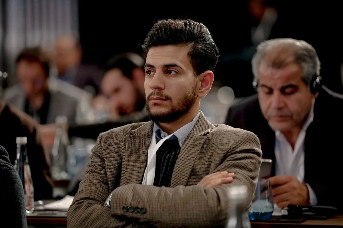 اتهام بالعمالة للموساد بسبب صورة! تفاصيل اعتقال صحفي سوري بعد تصوير السفارة الإيرانية في دمشق