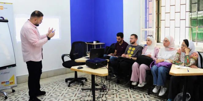 ورشة عمل في دمشق تطلق "دليل المبادرات والريادة المجتمعية" لتمكين الشباب