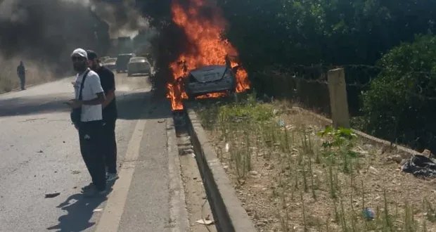 تصعيد جنوب لبنان: غارات إسرائيلية تستهدف سيارة ومنازل في العباسية وحولا وميس الجبل