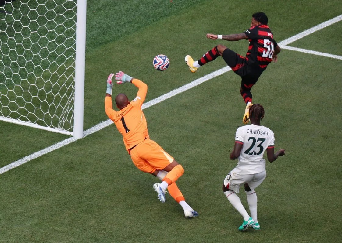 مونديال الأندية: فلامنغو يحقق فوزاً مثيراً على تشيلسي وبنفيكا يكتسح أوكلاند