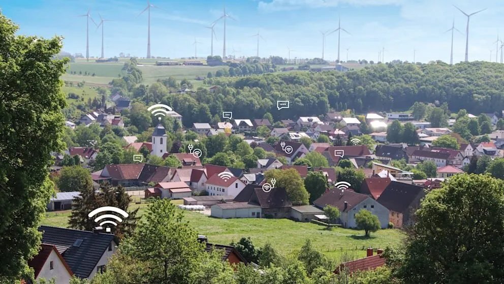 إيتلن الألمانية: قرية صغيرة تتفوق رقمياً على هونغ كونغ وتصبح الأفضل في العالم