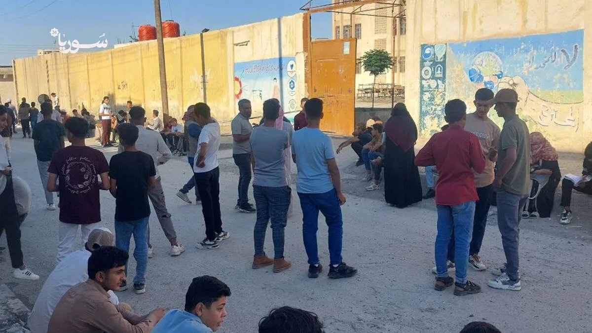 سوريا: انطلاق امتحانات الشهادة الإعدادية وسط إجراءات مشددة وتفاؤل في الرقة بعد غياب 12 عامًا