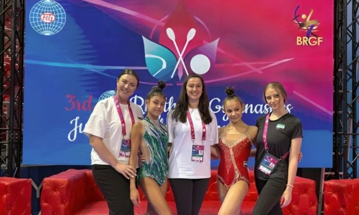 سوريا تسجل حضوراً تاريخياً في بطولة العالم للجمباز الإيقاعي للناشئات بصوفيا