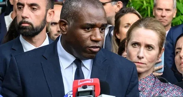 بريطانيا تجدد دعمها للبنان وتشدد على ضرورة النأي بالنفس عن الصراع الإقليمي