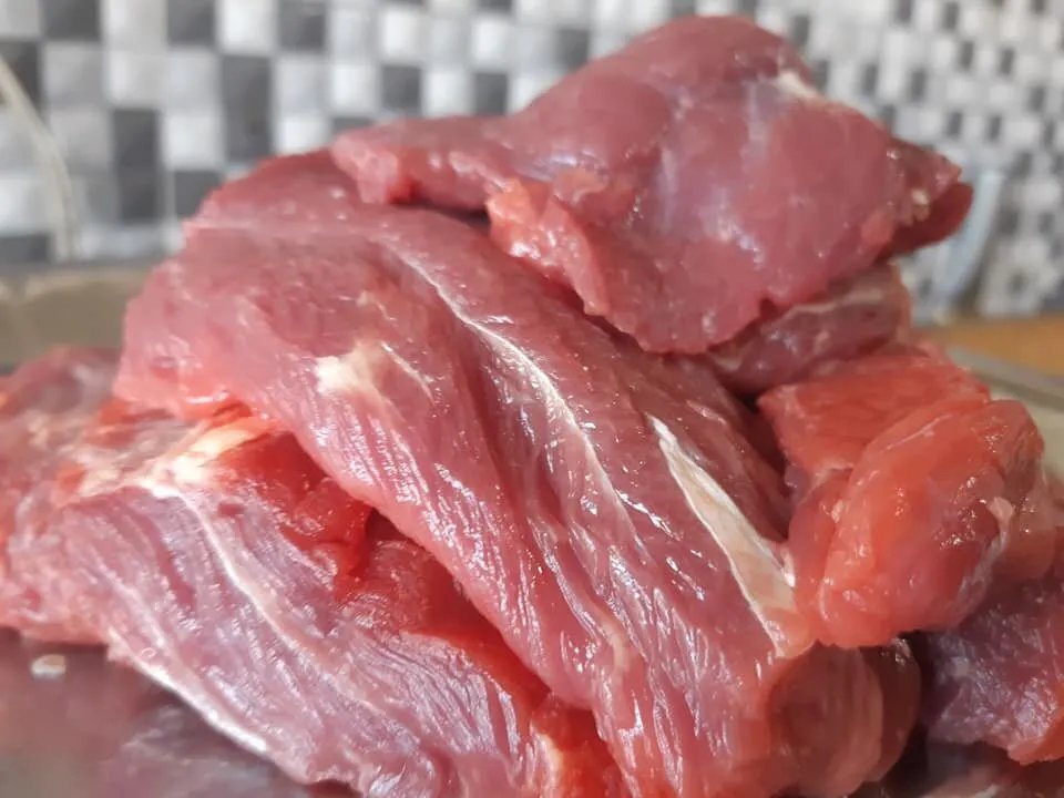 أسعار اللحوم البيضاء والحمراء تستقر نسبياً في ريف دمشق مع تراجع القدرة الشرائية