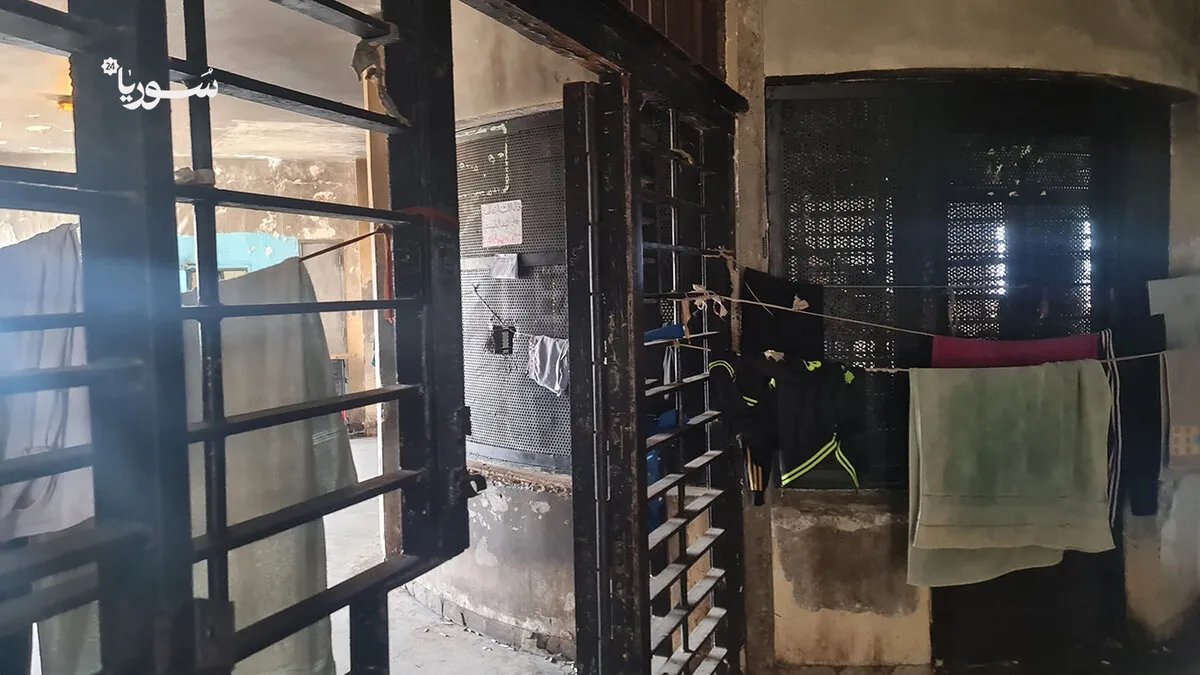 اعتصام في رومية: المعتقلون السوريون يطلقون صرخة لإنقاذهم من الظلم