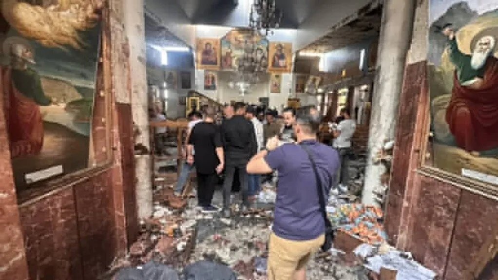 تفاصيل تفجير كنيسة مار إلياس بدمشق: انتحاري من داعش وراء الهجوم